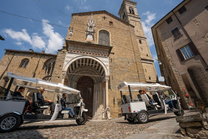 Basilica Di Santa Maria Maggiore in Tuk Tuk