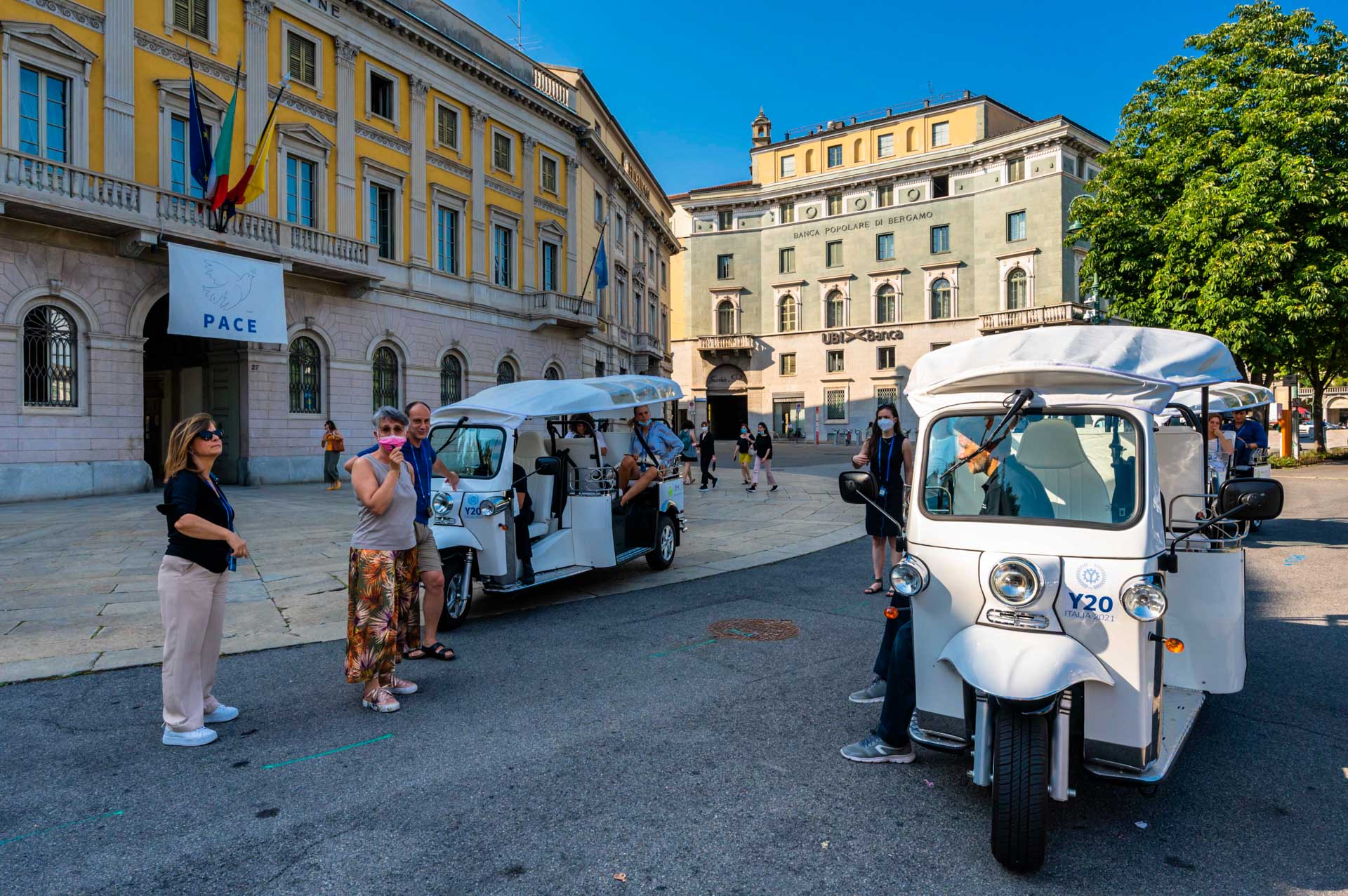 Visite Guidate a Bergamo con Guida Turistica in Tuk Tuk