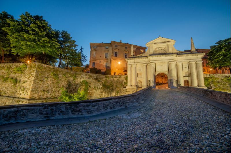 Porta San Giacomo Porta San Giacomo