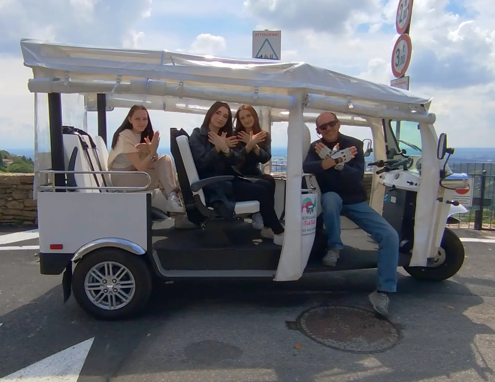 Mirco Cavagnera Tuk Tuk Tour A Bergamo