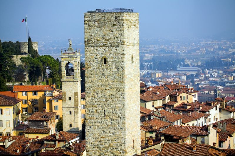 Primo Piano Torre Del Gombito